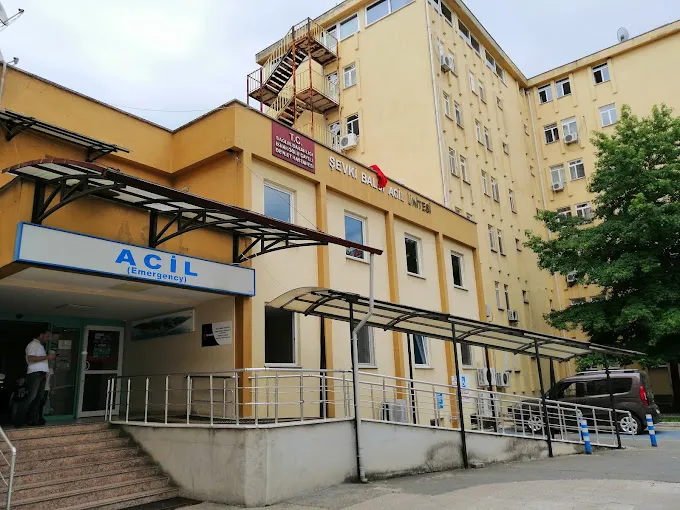 ishakoglu-cayeli-devlet-hastanesi