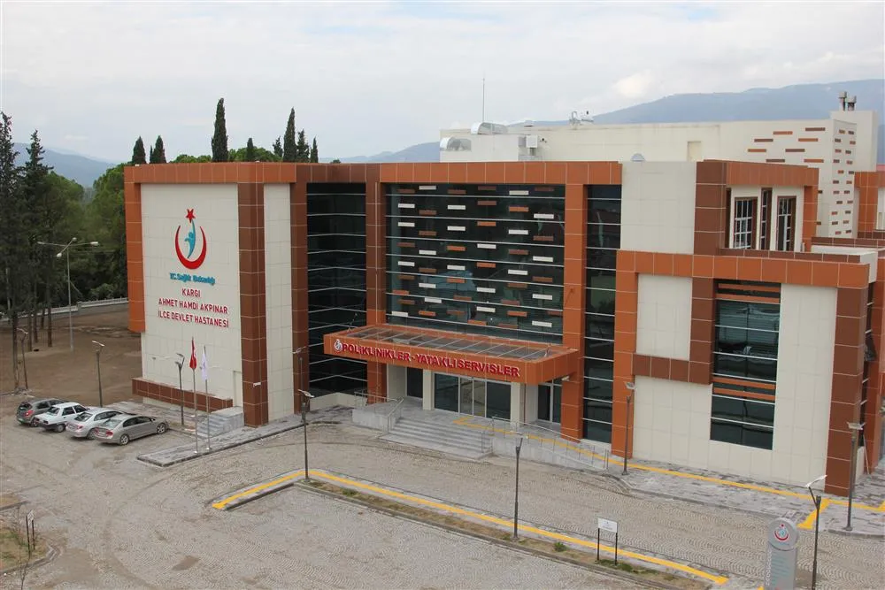 kargi-ahmet-hamdi-akpinar-ilce-devlet-hastanesi