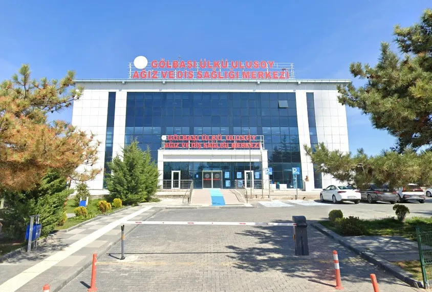 ulku-ulusoy-agiz-ve-dis-sagligi-hastanesi