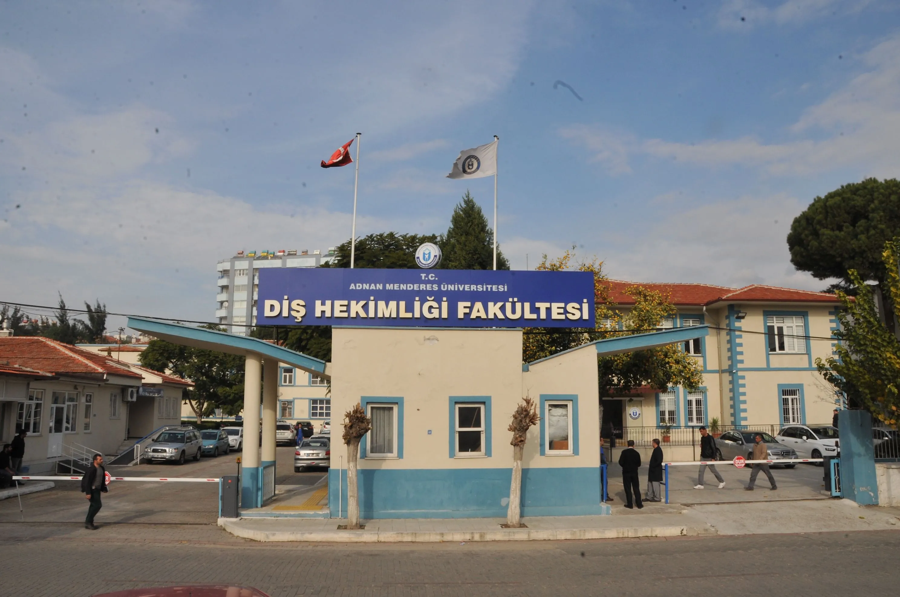 Adnan Menderes Üniversite Diş Hekimliği Fakültesi