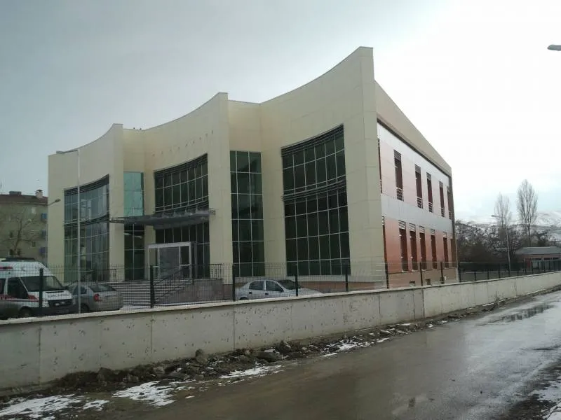 Çayırlı İlçe Devlet Hastanesi