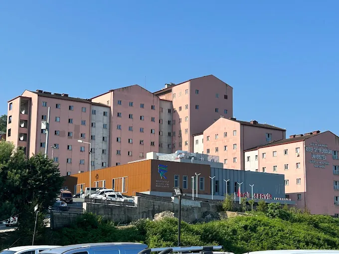 Recep Tayyip Erdoğan Üniversitesi Rize Eğitim Ve Araştırma Hastanesi